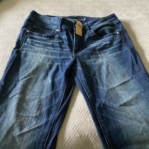 NWT American Eagle Jeans